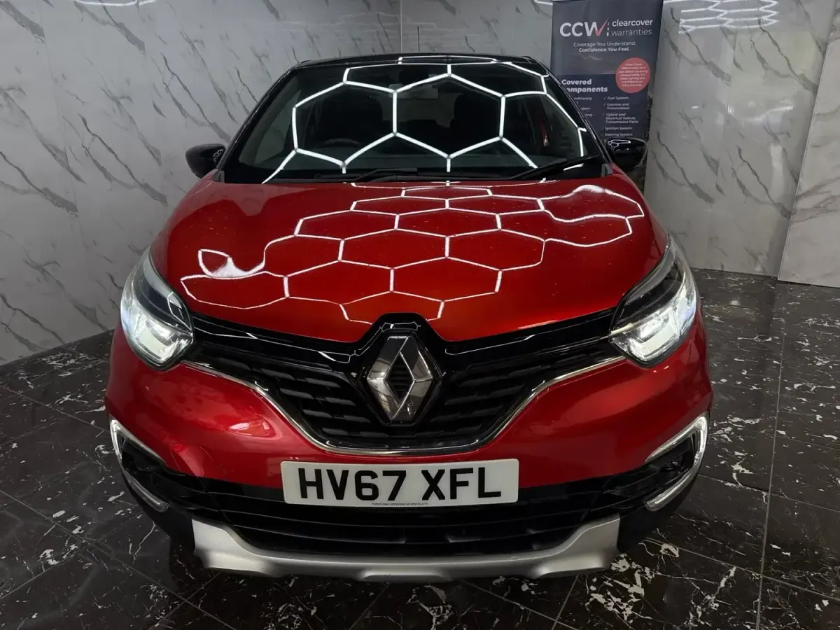 Używany Renault Captur Dynamique 90 KM (66 kW) 2017 Czerwony SUV
