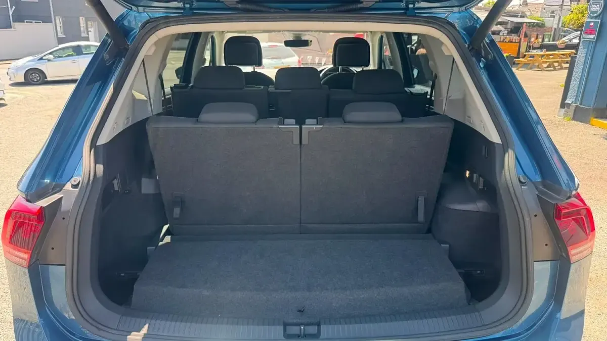 Used VW Tiguan Allspace SEL 150 HP (110 kW) 2018 Blue SUV