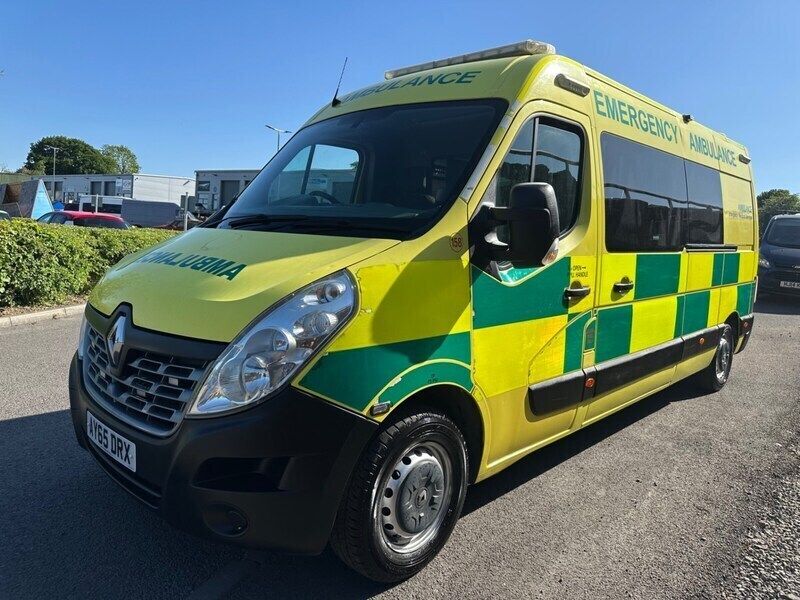 Yellow Used 2015 Renault Master Van | £4,690 - Image 1/4