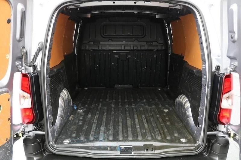 Used Toyota Proace Active 100 HP (73 kW) 2021 Grey MPV