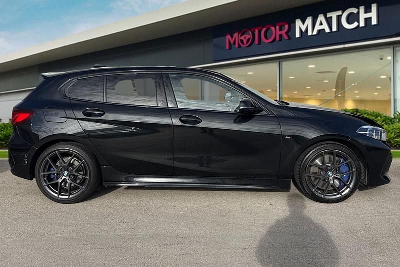 Used BMW 118 M Sport 150 HP (110 kW) 2022 Black Hatchback