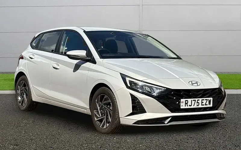 Used Hyundai i20 Advanced 101 HP (74 kW) 2024 Hatchback