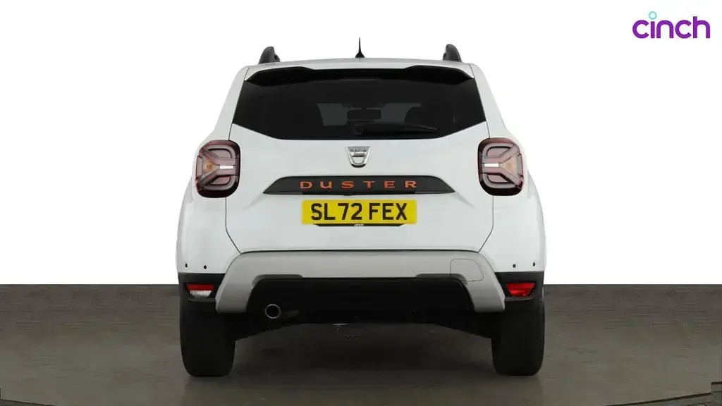 Used Dacia Duster Extreme 150 HP (110 kW) 2022 White SUV