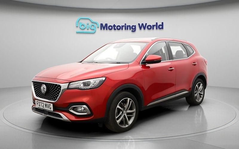 Used MG HS Excite 162 HP (119 kW) 2023 Red SUV