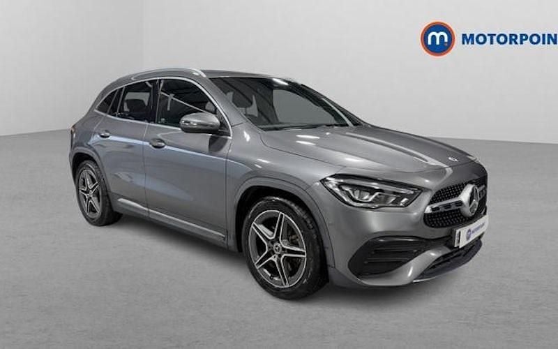 Used 2022 Mercedes 200 Executive Hatchback | £23,299 (Good price) - Image 1/4