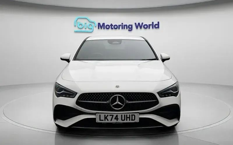 Used Mercedes E250 AMG line 218 HP (160 kW) 2025 Sedan