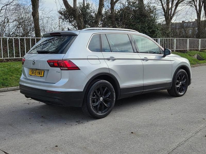 Used VW Tiguan Match 150 HP (110 kW) 2019 Silver SUV