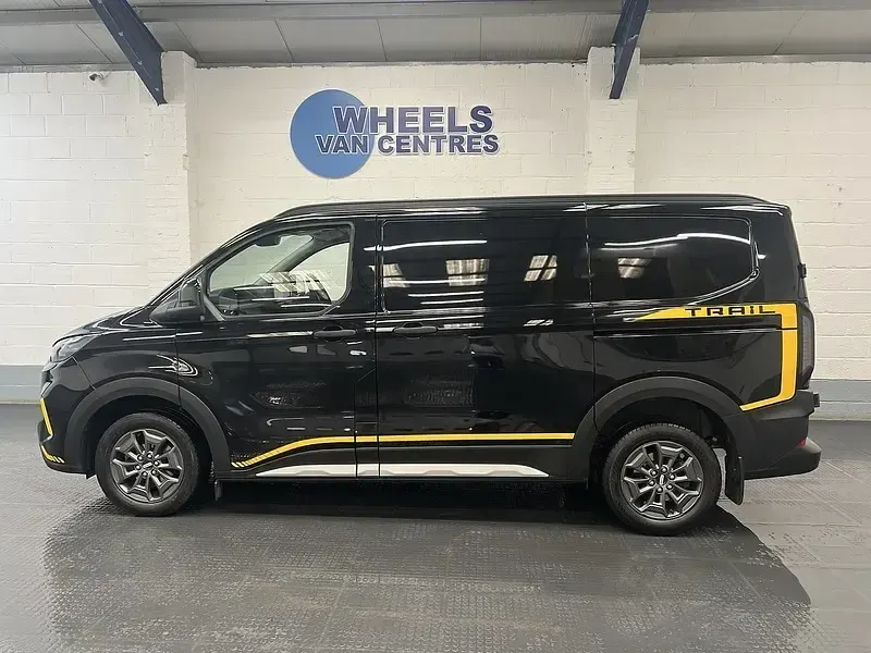 Used Ford Transit Custom S 136 HP (100 kW) 2025 Black Van