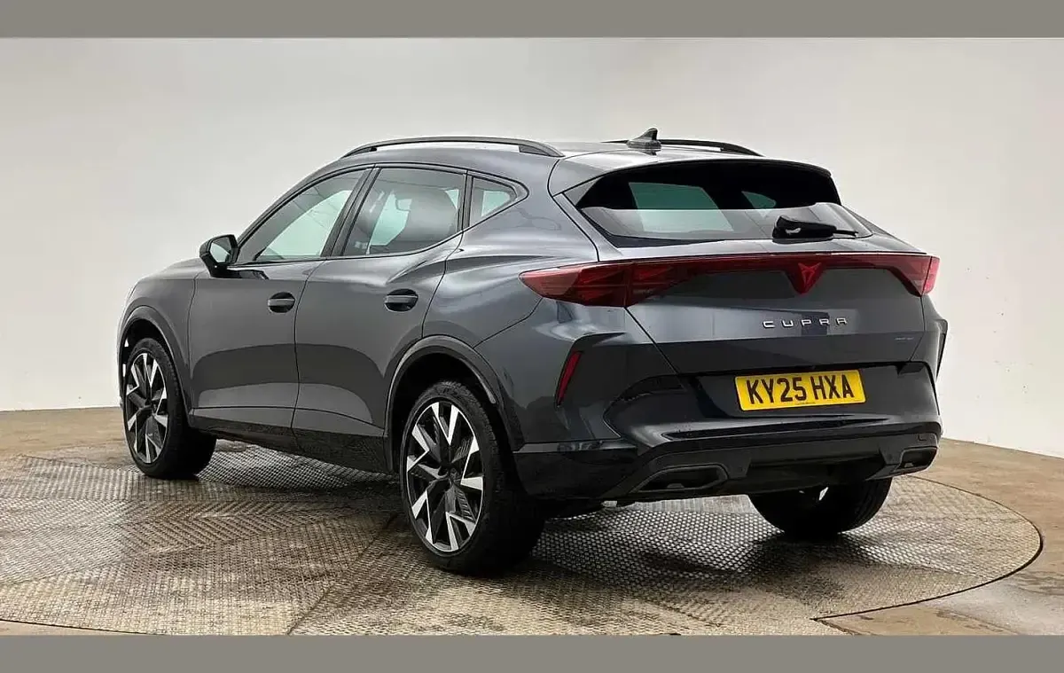 Used Cupra Formentor 147 HP (108 kW) 2025 Grey SUV
