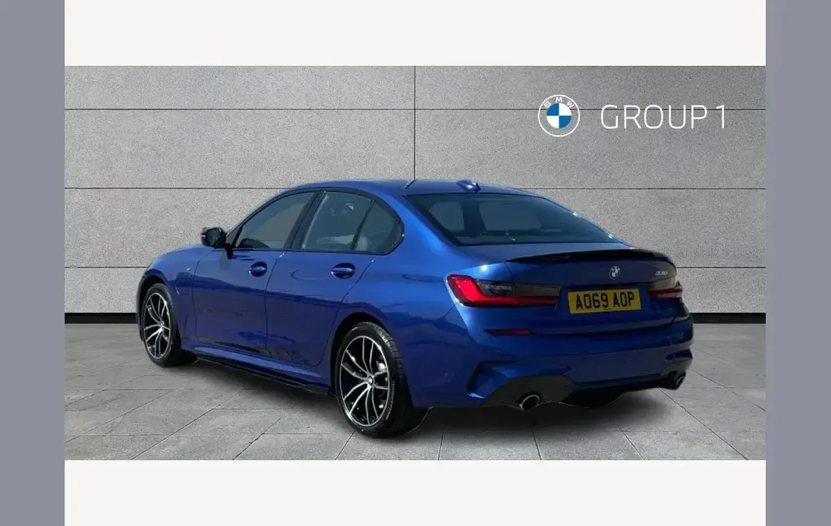 Used BMW 330 M Sport 288 HP (211 kW) 2019 Blue Sedan