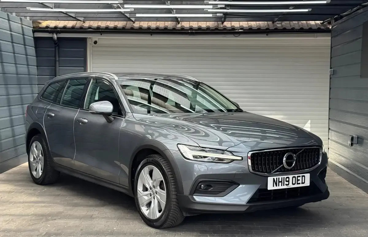 Used Volvo V60 Plus 2019 Grey Estate