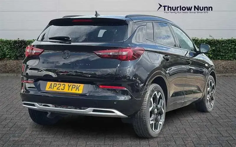Used Vauxhall Grandland X Ultimate 131 HP (96 kW) 2023 Black SUV