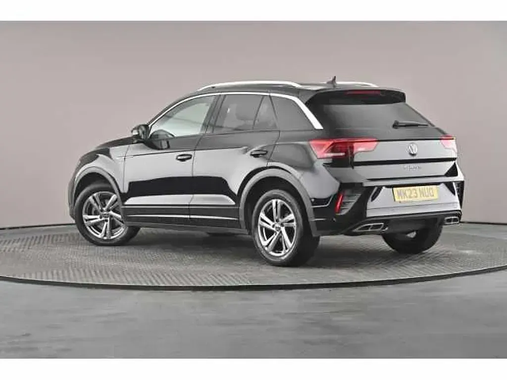 Usado VW T-Roc 150 HP (110 kW) 2023 SUV