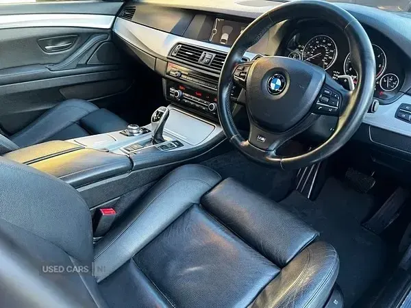 Begagnad BMW 520 M Sport 2013 Grå Sedan
