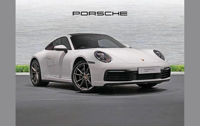 Used Porsche 911 379 HP (278 kW) 2019 White Coupe