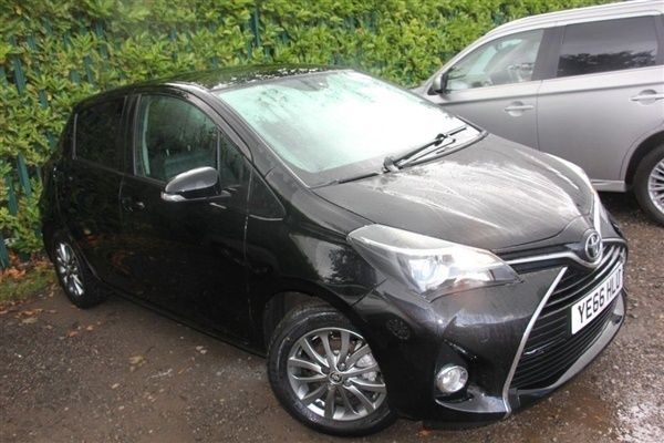 Black Used 2016 Toyota Yaris Hatchback | £8,000 (Fair price) - Image 1/1
