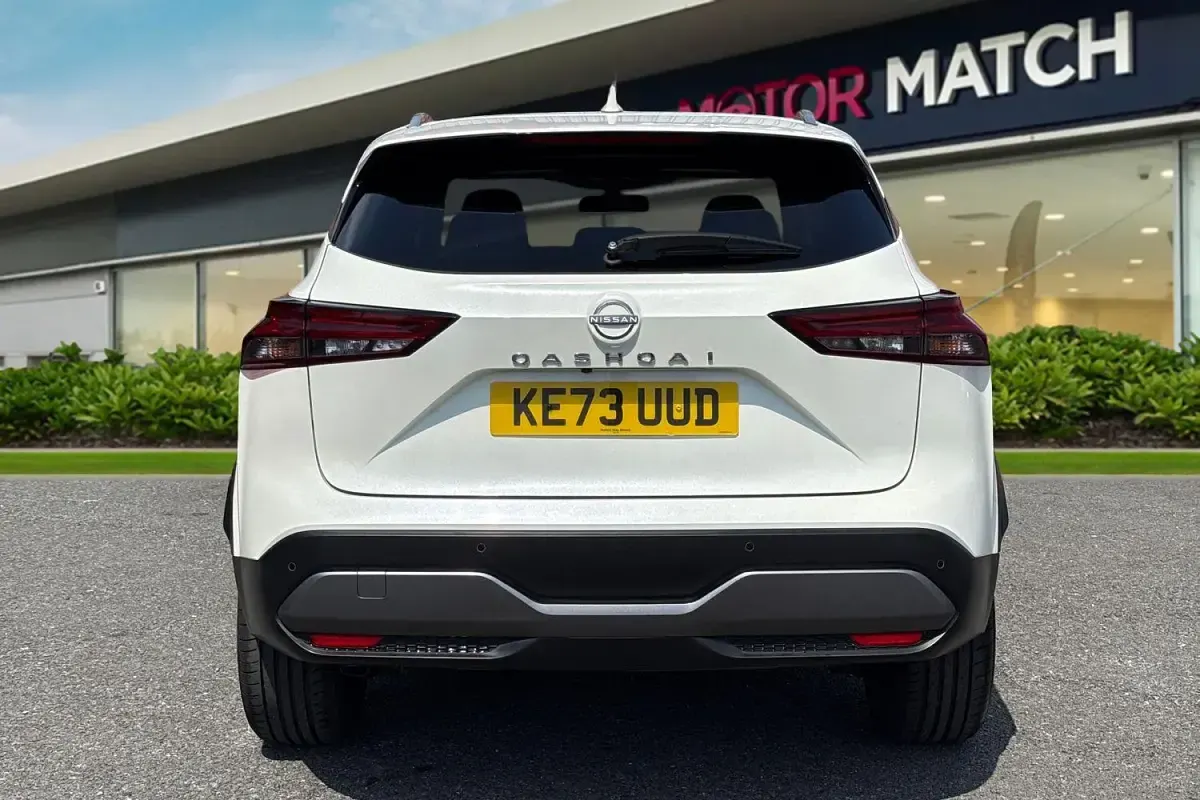 Used Nissan Qashqai N-Connecta 158 HP (116 kW) 2024 White SUV