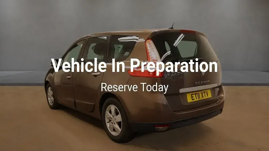 Used Renault Scénic III Dynamique 110 HP (80 kW) 2011 Bronze MPV