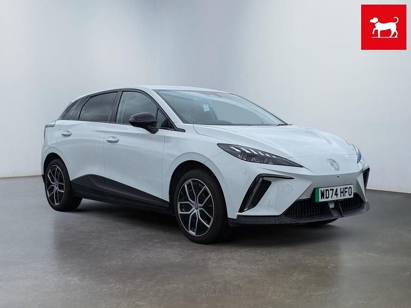 White Used 2025 MG MG4 EV Trophy Hatchback | £20,995 (A bit pricey) - Image 1/4