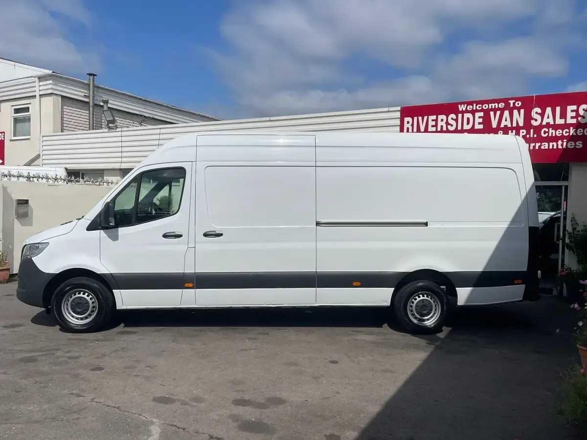 Used Mercedes Sprinter Progressive 2023 White Van