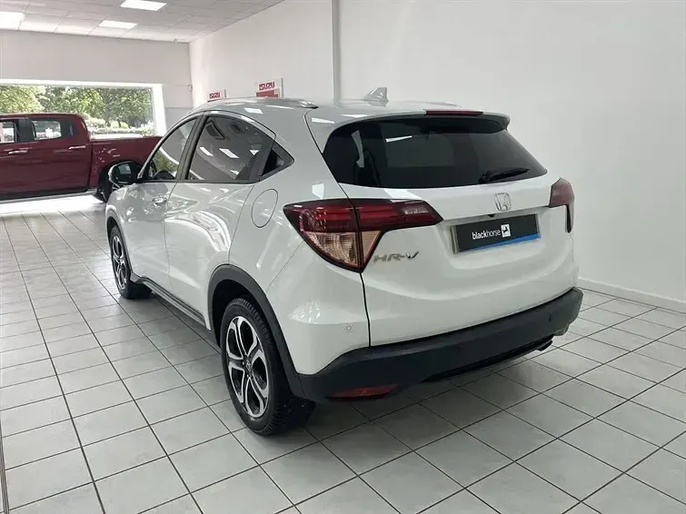 Used Honda HR-V EX 130 HP (95 kW) 2017 White SUV