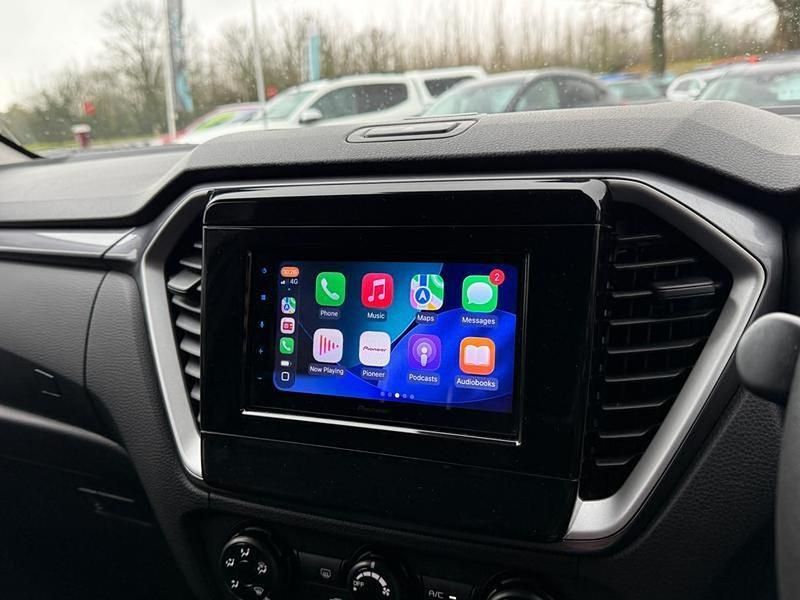 Used Isuzu D-Max 162 HP (119 kW) 2022 Blue Pickup