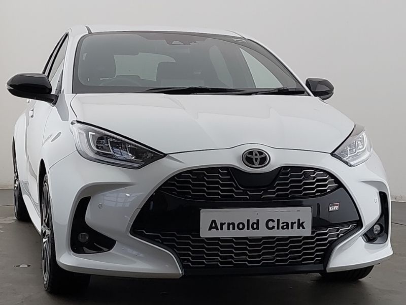 White Used 2023 Toyota Yaris Hybrid City Hatchback | £20,698 (A bit pricey) - Image 1/4