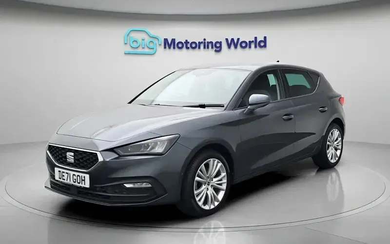 Used Seat Leon SE Dynamic 110 HP (80 kW) 2023 Hatchback
