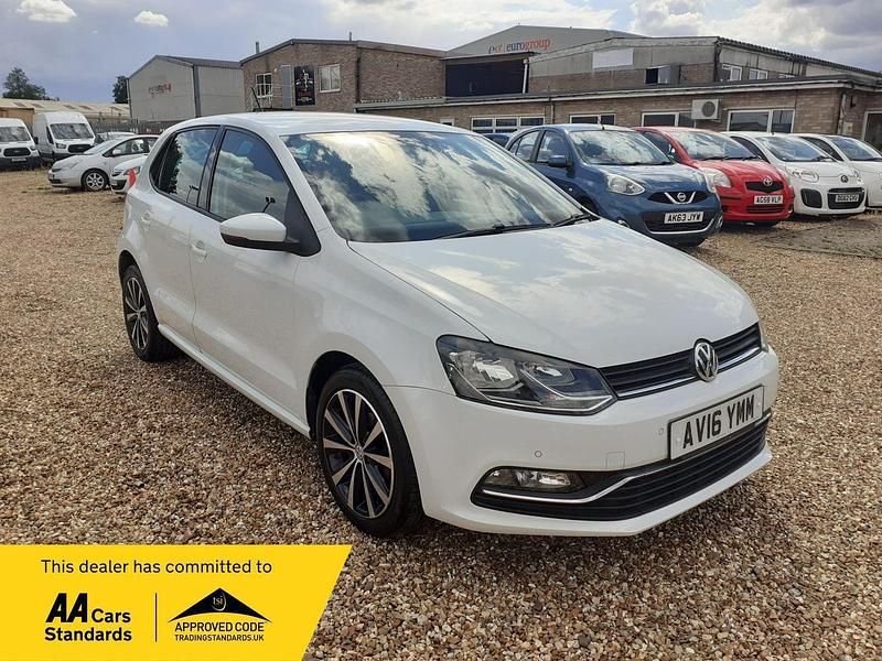 White Used 2016 VW Polo Match Hatchback | £7,995 (Fair price) - Image 1/4