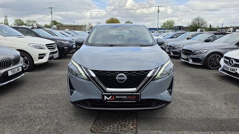 Used Nissan Qashqai Acenta Premium 2022 Grey SUV