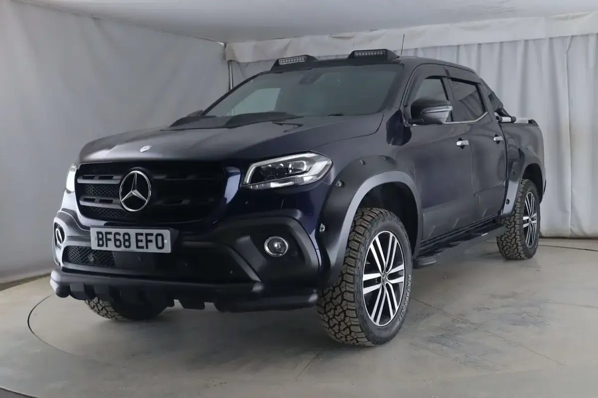 Used Mercedes X250 2018 Blue Pickup
