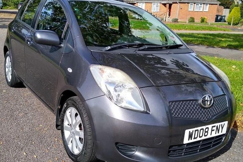 Grey Used 2008 Toyota Yaris Hatchback | £1,995 (Fair price) - Image 1/1