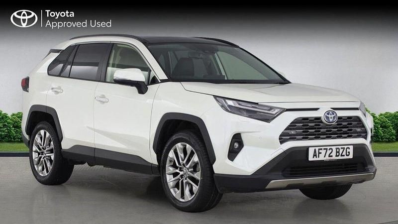 White pearl Used 2022 Toyota RAV4 Hybrid SUV | £29,190 (Fair price) - Image 1/4