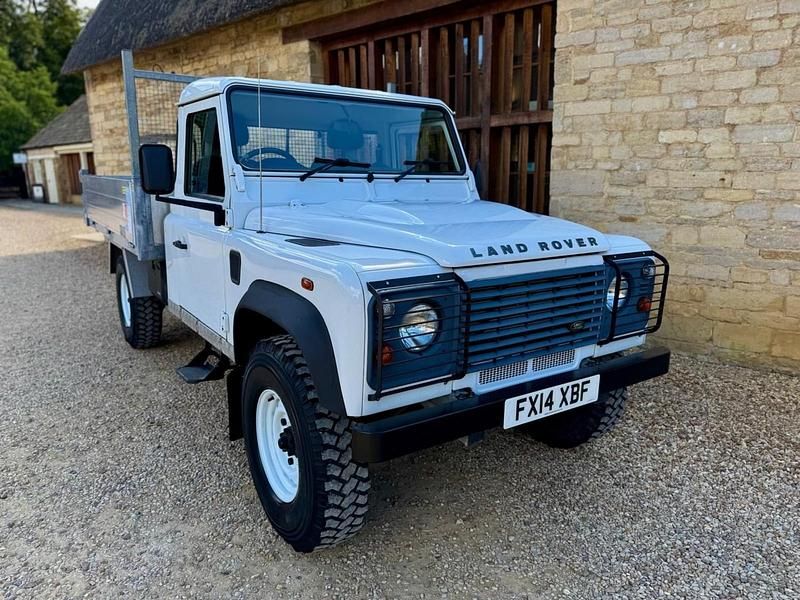 White Used 2014 Land Rover Defender SUV | £35,995 (Good price) - Image 1/4