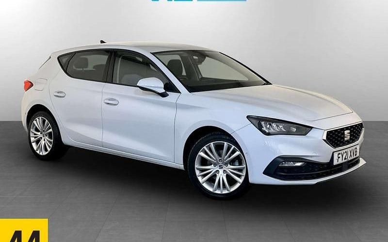 Used Seat Leon SE Dynamic 116 HP (85 kW) 2023 Hatchback