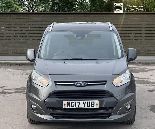 Used Ford Tourneo Connect Titanium 120 HP (88 kW) 2017 Grey MPV