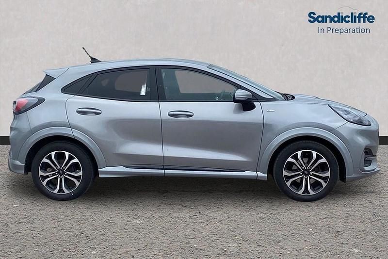 Used Ford Puma ST-Line 125 HP (91 kW) 2023 Silver SUV