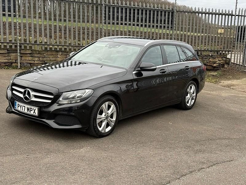 Used Mercedes C220 Executive 168 HP (123 kW) 2017 Black Estate