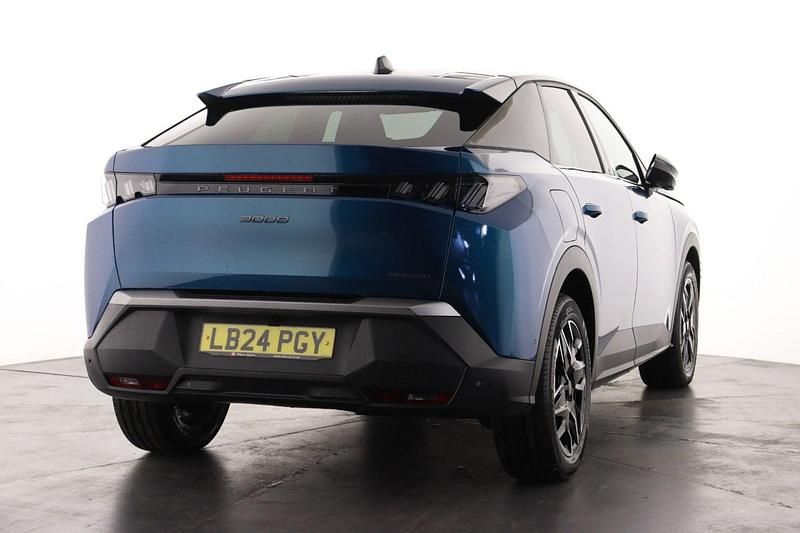 Used Peugeot 3008 Allure 134 HP (98 kW) 2024 Blue Hatchback
