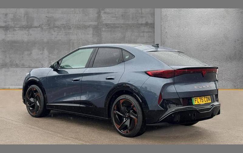 New Cupra Tavascan 210 kW (286 HP) 2026 Metallic  tavascan blue SUV