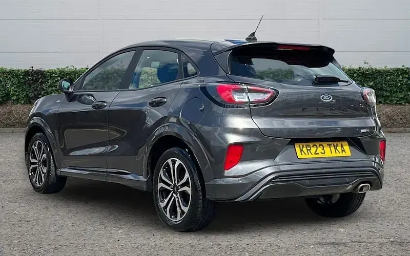 Używany Ford Puma ST-Line 125 KM (91 kW) 2023 Szary SUV