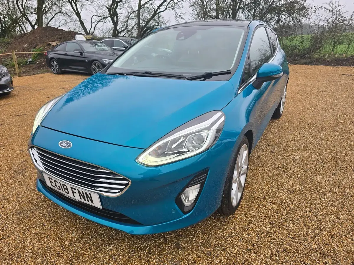 Used Ford Fiesta Titanium X 100 HP (73 kW) 2018 Blue Hatchback