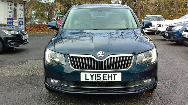 Used Skoda Superb Elegance 170 HP (125 kW) 2015 Blue Hatchback