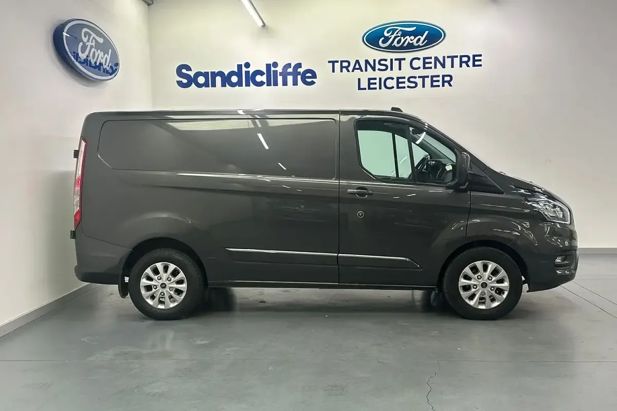 Used Ford Transit Custom Limited 130 HP (95 kW) 2023 Grey Van