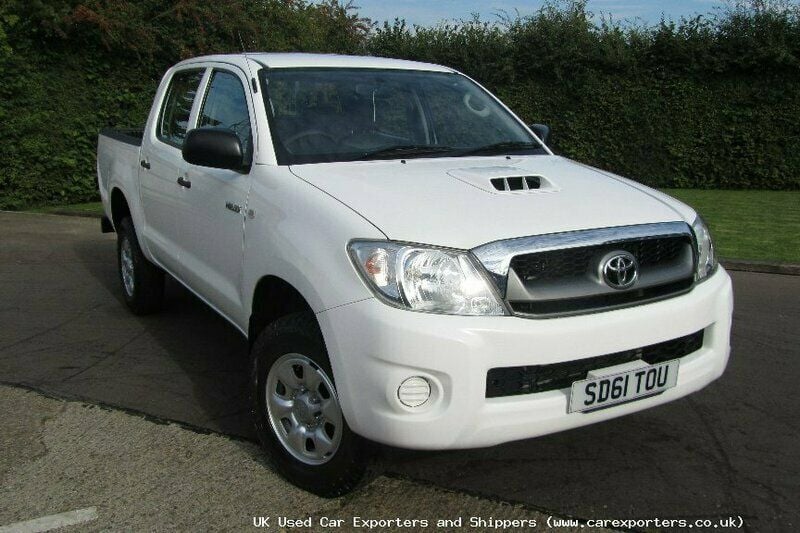Used 2011 Toyota HiLux Pickup | £8,990 (Expensive) - Image 1/4