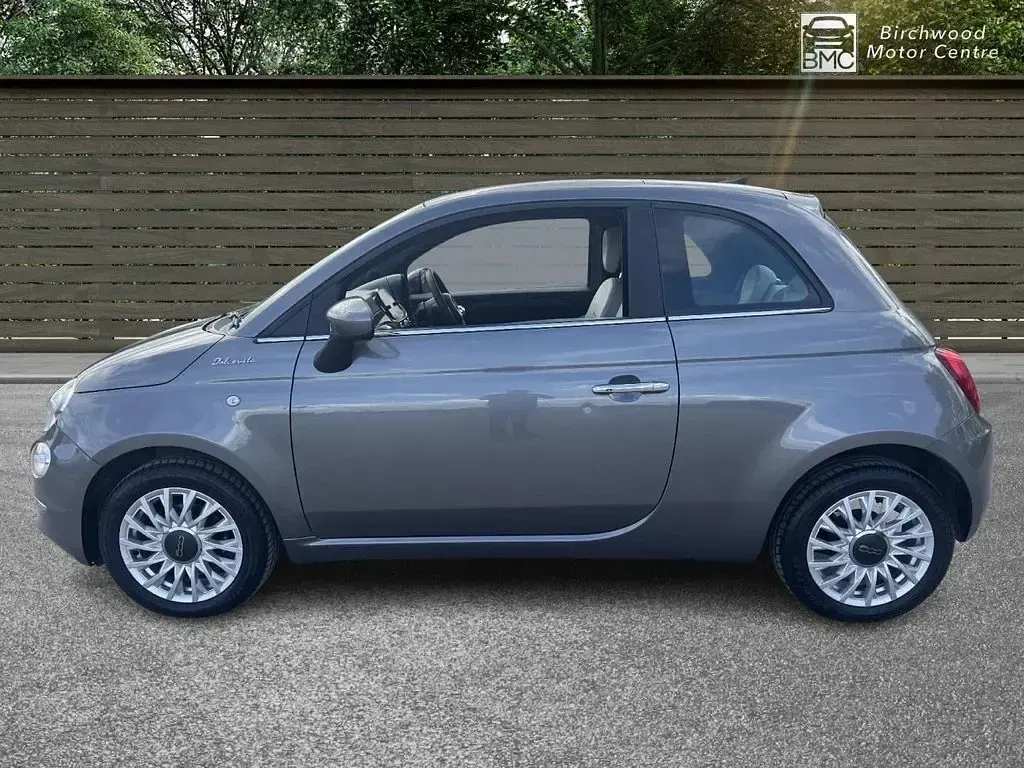 Gebraucht Fiat 500 Dolcevita 70 PS (51 kW) 2023 Grau Kleinwagen