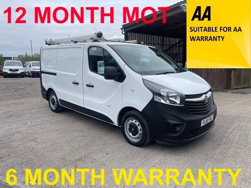 White Used 2016 Vauxhall Vivaro Van | £7,295 (Good price) - Image 1/4