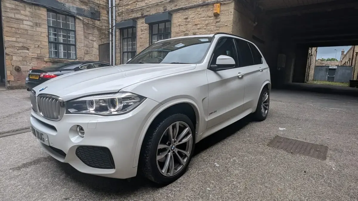 Used BMW X5 M Sport 300 HP (220 kW) 2017 White SUV