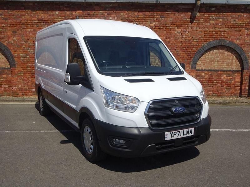 White Used 2021 Ford Transit Trend Van | £12,995 (Fair price) - Image 1/4