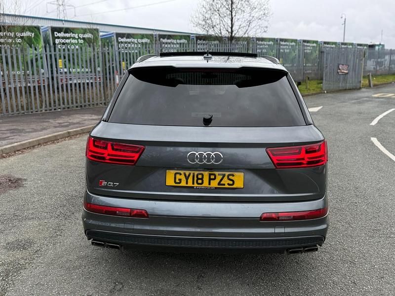 Used Audi SQ7 Comfort 435 HP (319 kW) 2018 Grey SUV